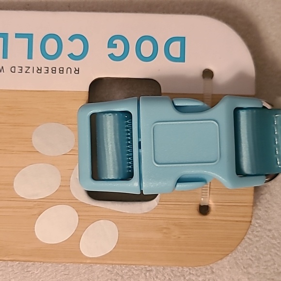 REAL SIMPLE BRAND SMALL BLUE & GRAY RUBBERIZED DOG COLLARS NECK SIZE 8"-12" - Picture 2 of 6